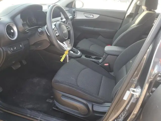 2024 KIA FORTE LX  
