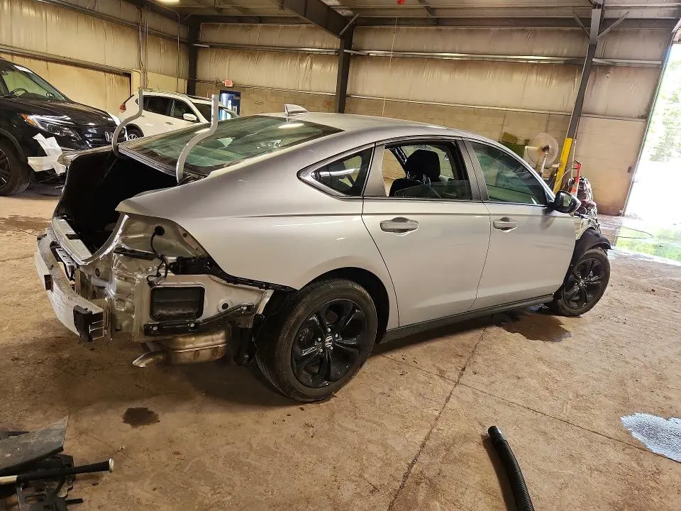 2025 HONDA ACCORD LX  