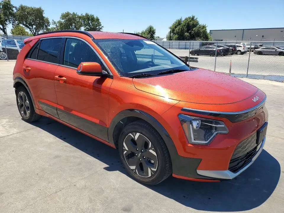 2023 KIA NIRO WIND  