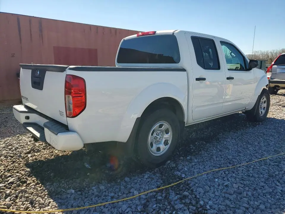 2021 NISSAN FRONTIER S  
