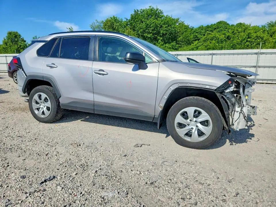 2021 TOYOTA RAV4 LE  