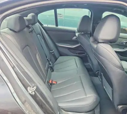 2021 BMW 330XI   