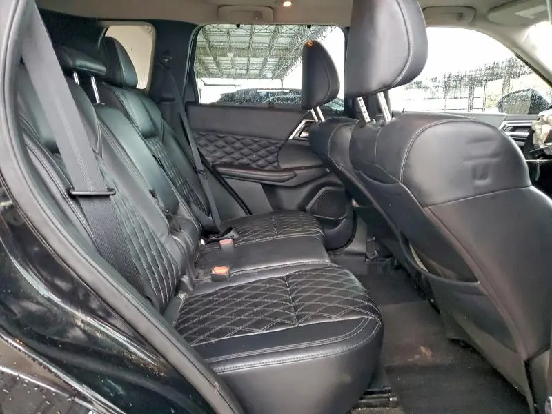 2023 MITSUBISHI OUTLANDER SEL  