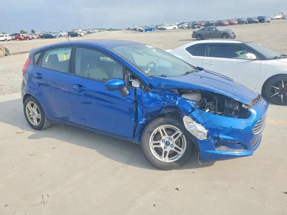 2019 FORD FIESTA SE  