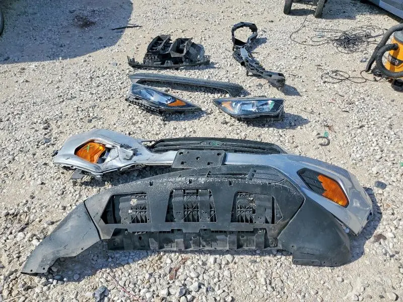 2019 FORD ESCAPE S  