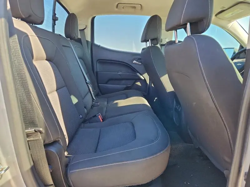 2017 CHEVROLET COLORADO LT  