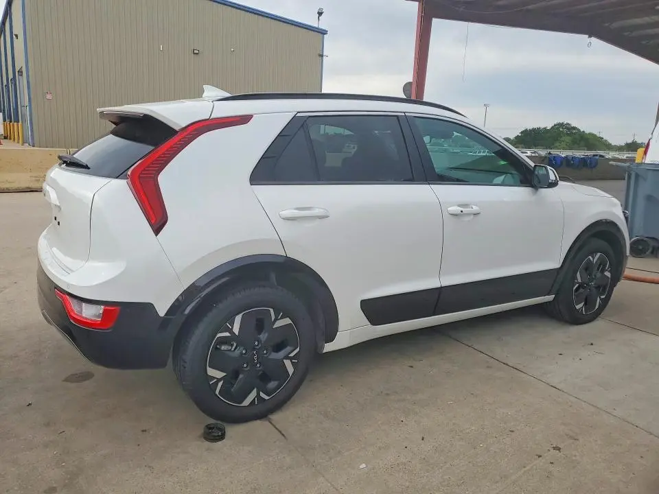 2024 KIA NIRO WIND  