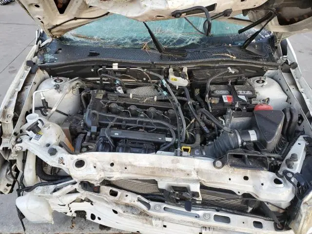 2010 FORD FOCUS SE  