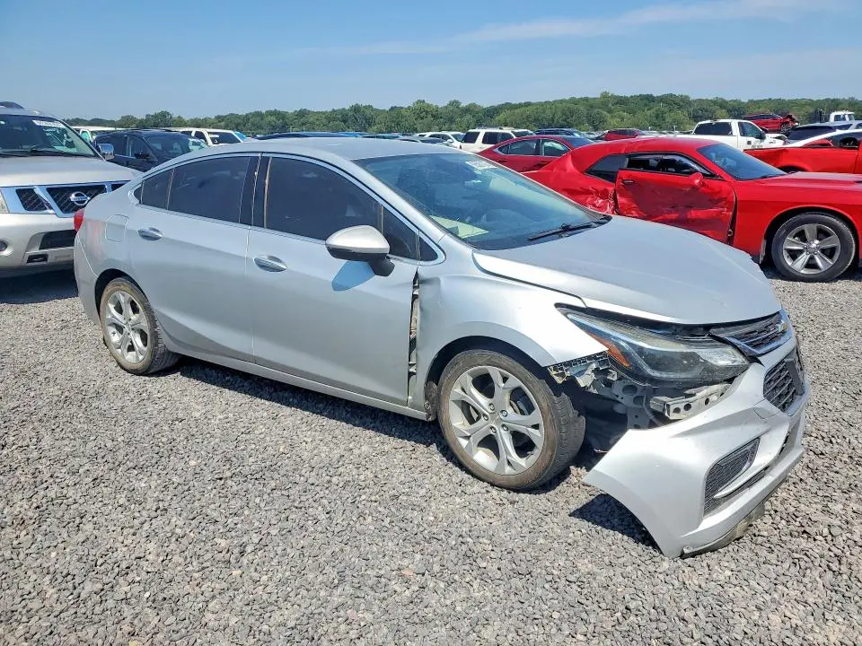 2017 CHEVROLET CRUZE PREMIER  