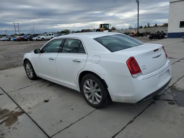 2019 CHRYSLER 300 LIMITED  