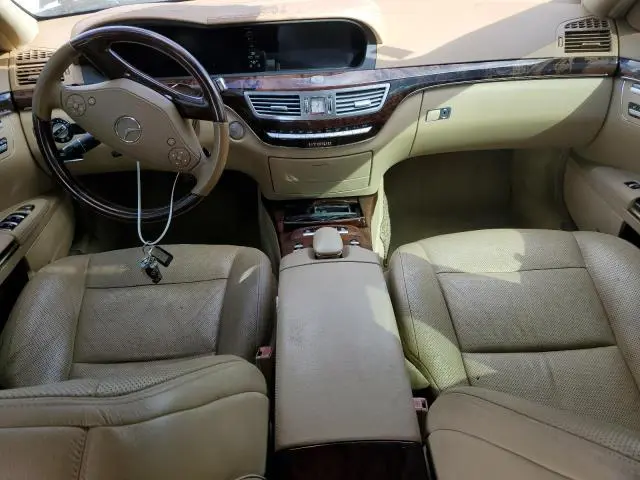 2010 MERCEDES-BENZ S 400