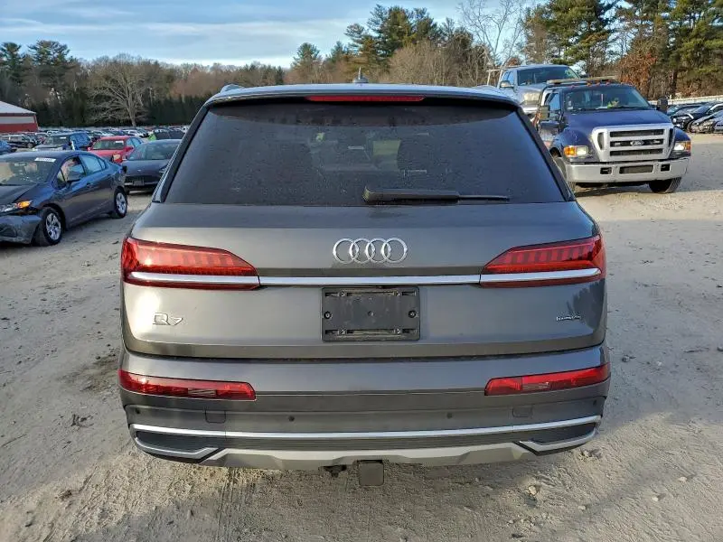 2021 AUDI Q7 PREMIUM  