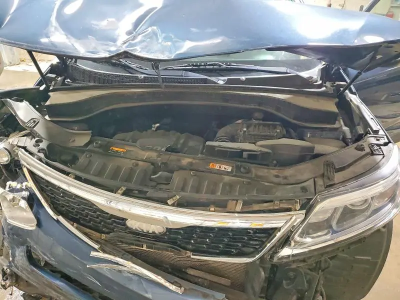 2014 KIA SORENTO LX  