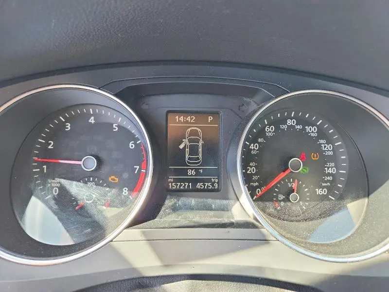 2017 VOLKSWAGEN JETTA SE  
