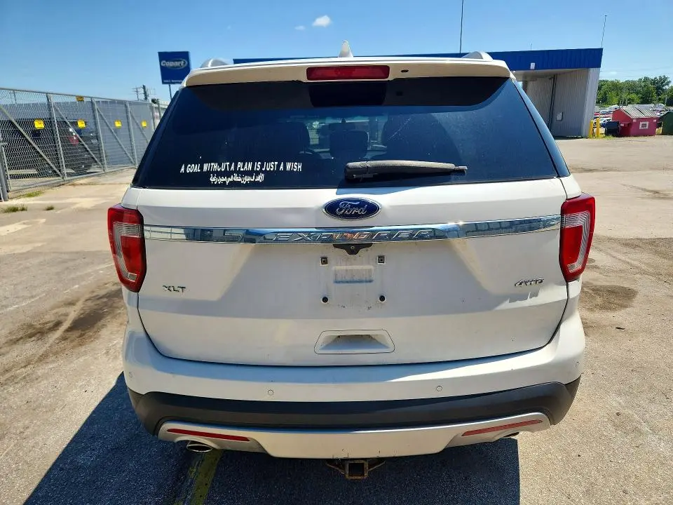 2016 FORD EXPLORER XLT  