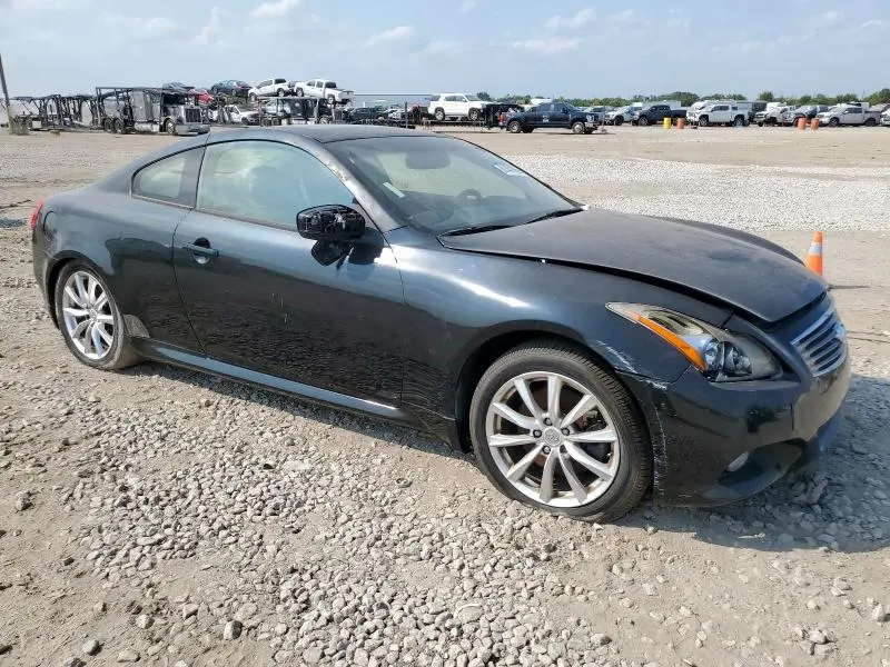 2013 INFINITI G37 JOURNEY  