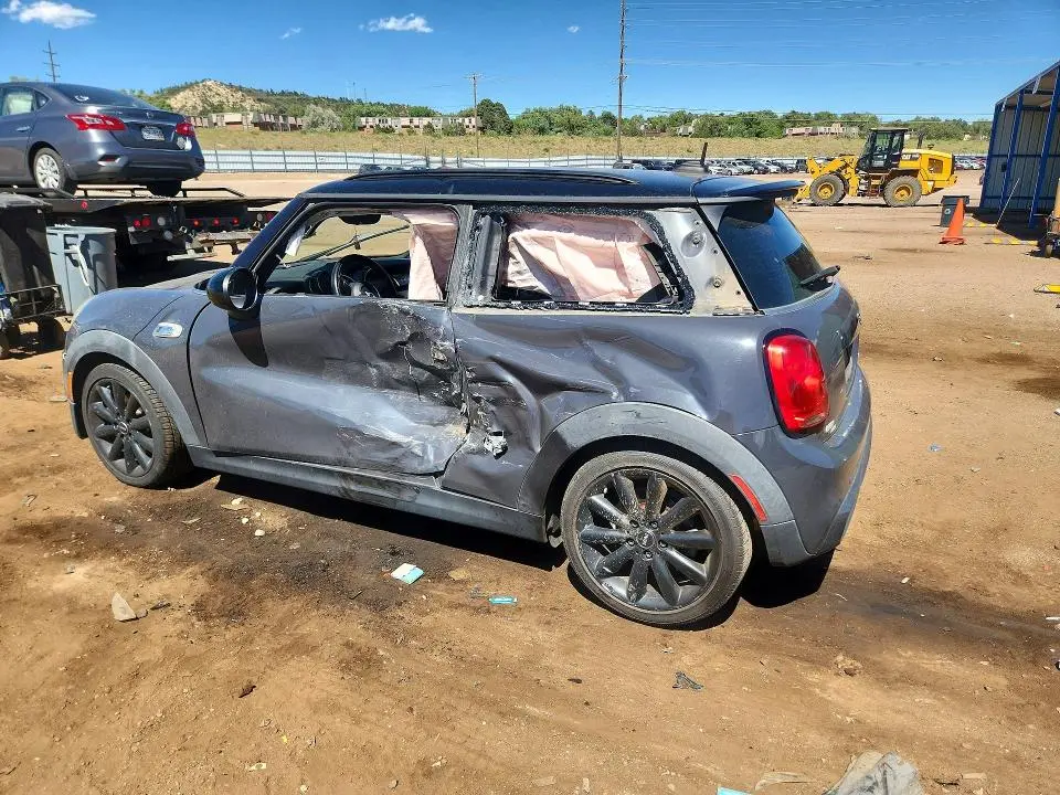 2015 MINI COOPER S  