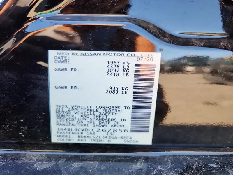 2020 NISSAN ALTIMA SR  