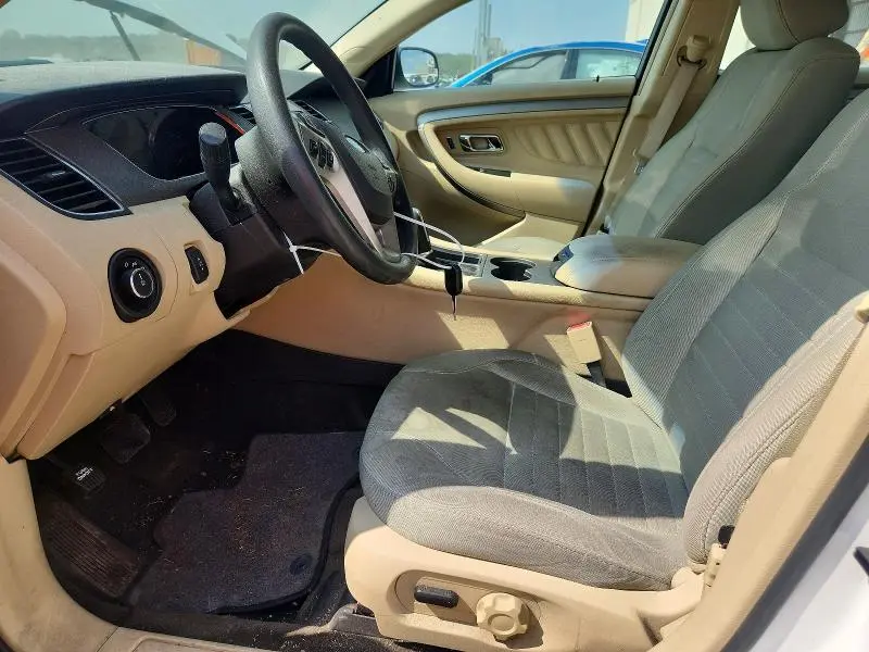 2013 FORD TAURUS SE  