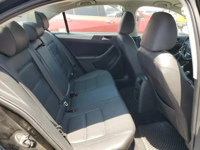 2012 VOLKSWAGEN JETTA SEL  