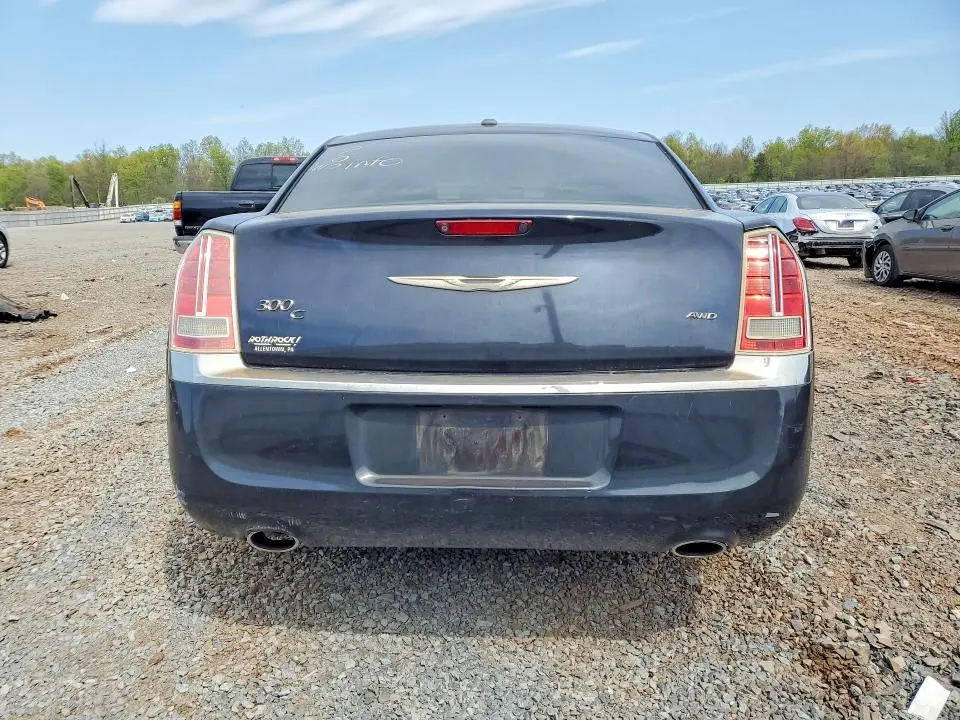 2013 CHRYSLER 300C   