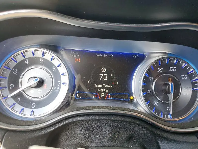 2017 CHRYSLER 300C   