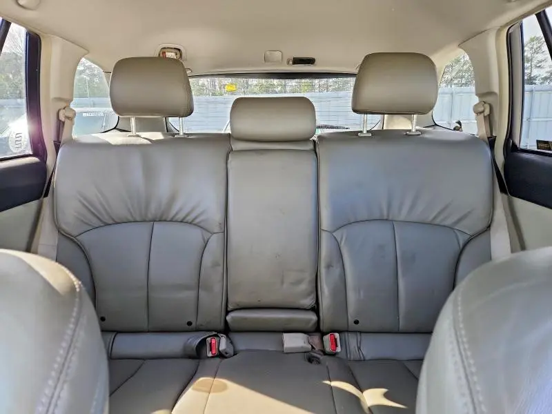 2010 SUBARU OUTBACK 2.5I PREMIUM  