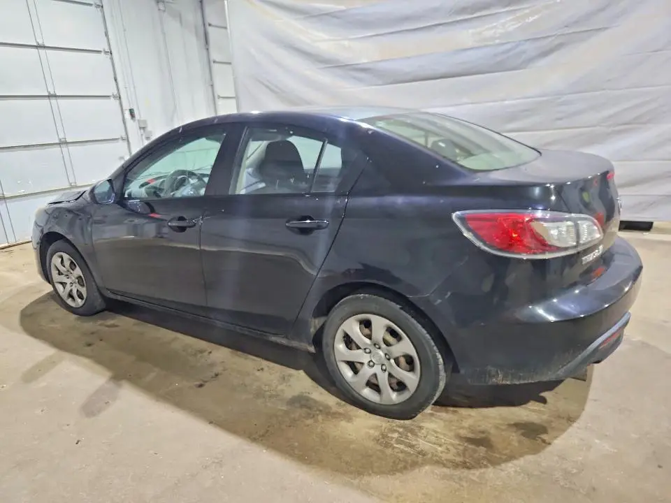 2010 MAZDA 3 I  