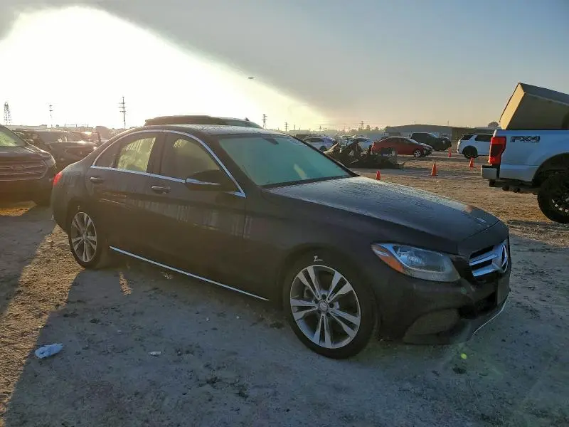 2015 MERCEDES-BENZ C 300  