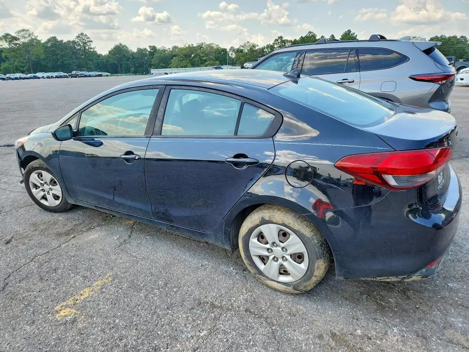 2018 KIA FORTE LX  