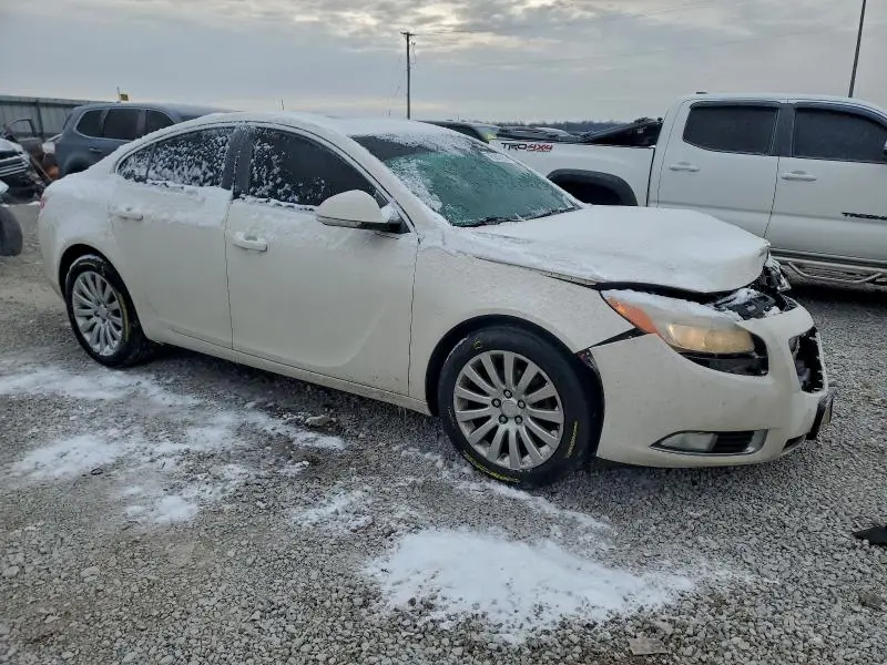 2012 BUICK REGAL   