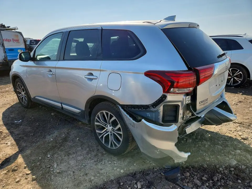 2018 MITSUBISHI OUTLANDER SE  