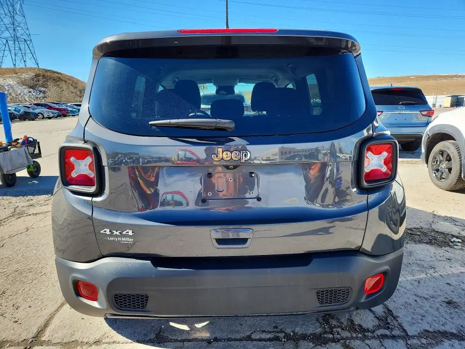 2023 JEEP RENEGADE LATITUDE  