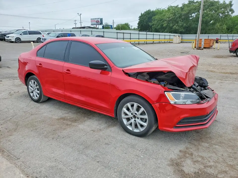 2015 VOLKSWAGEN JETTA SE  