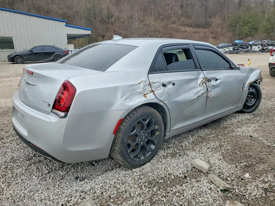 2020 CHRYSLER 300   