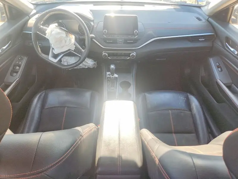 2022 NISSAN ALTIMA SR  
