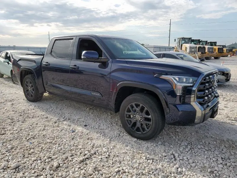 2023 TOYOTA TUNDRA CREWMAX PLATINUM  