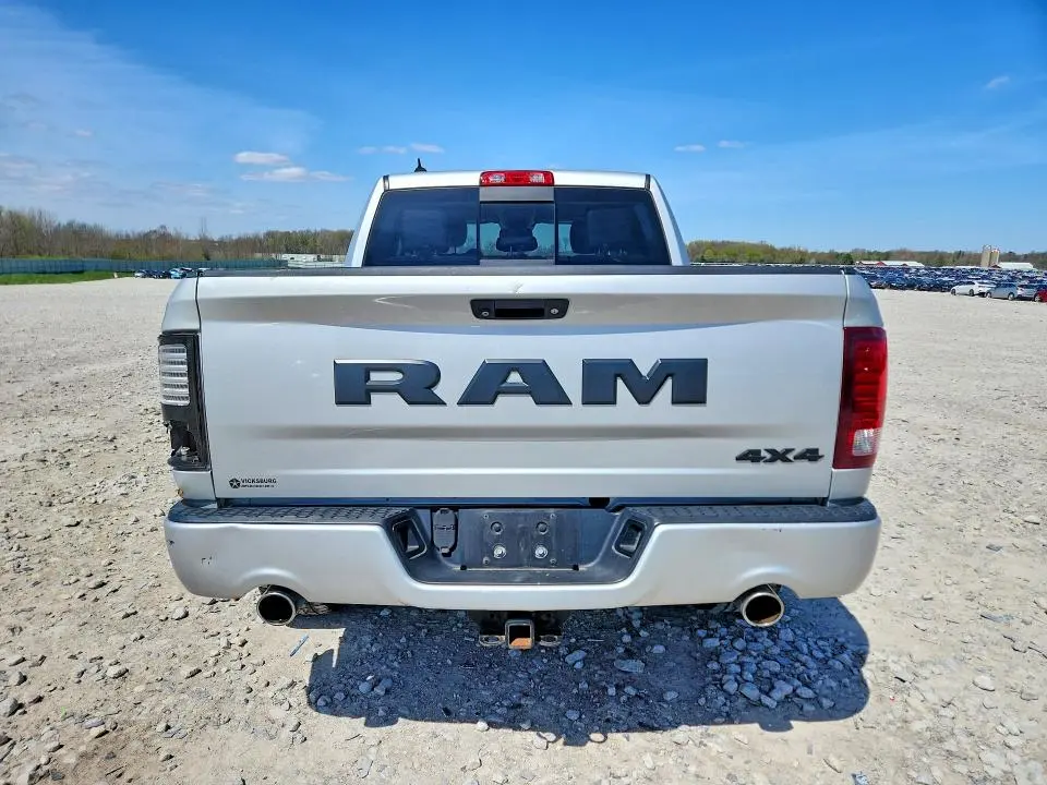 2018 RAM 1500 SPORT  