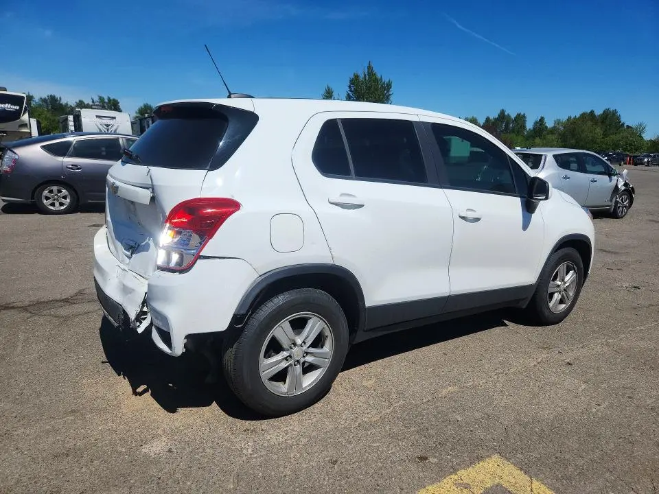 2022 CHEVROLET TRAX LS  