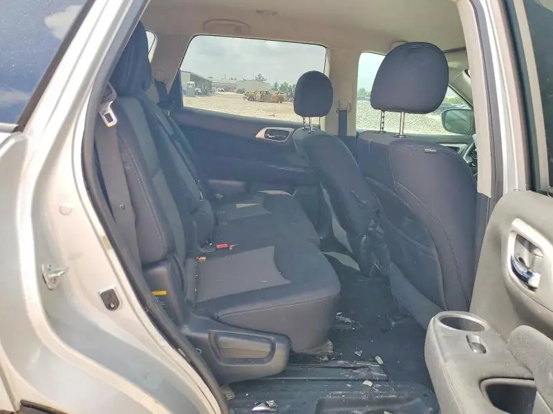 2017 NISSAN PATHFINDER S  