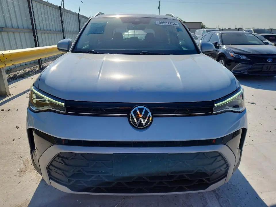 2025 VOLKSWAGEN TAOS SE  