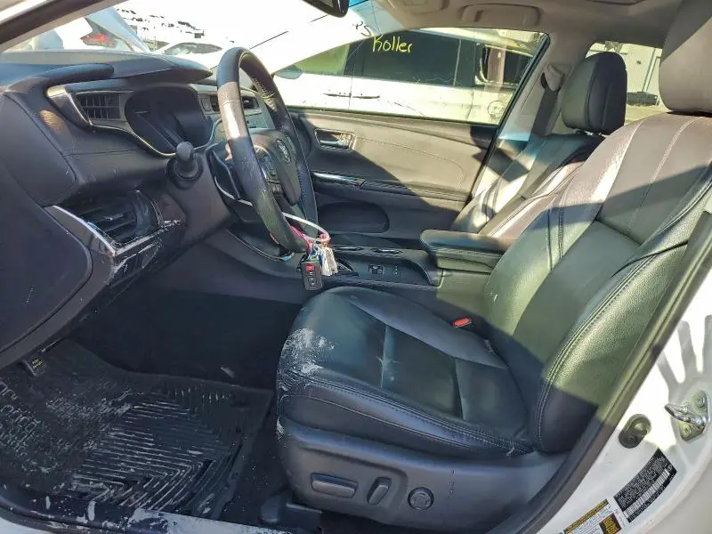 2015 TOYOTA AVALON XLE  