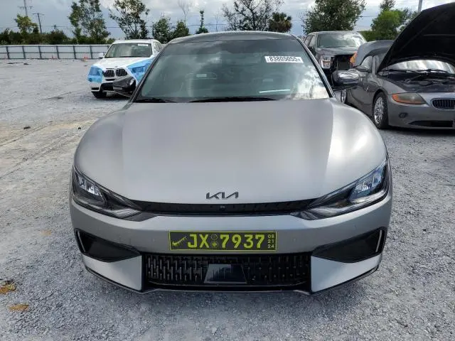 2023 KIA EV6 GT  
