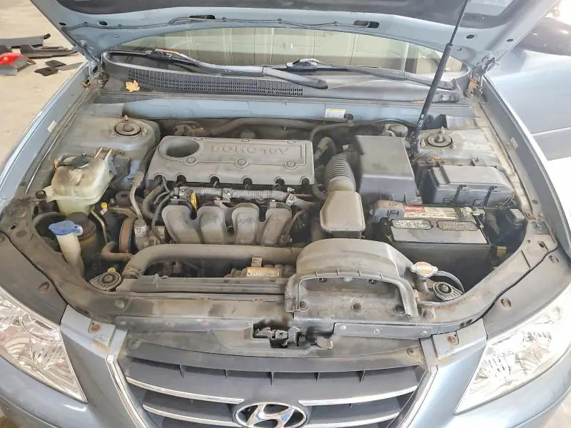 2010 HYUNDAI SONATA GLS  