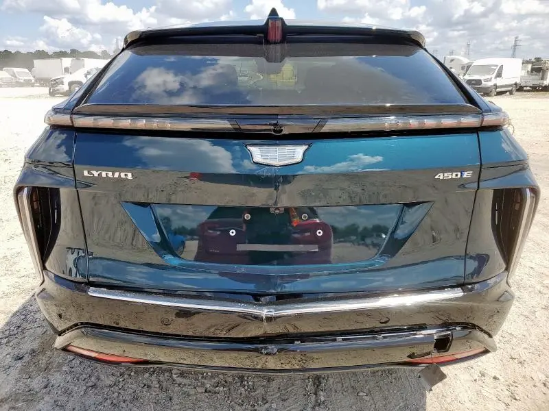 2025 CADILLAC LYRIQ LUXURY  