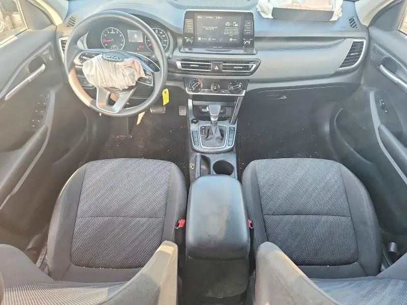 2021 KIA SELTOS LX  