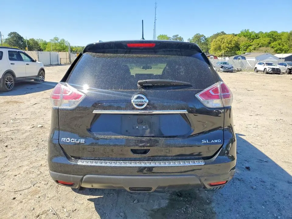 2016 NISSAN ROGUE SL  