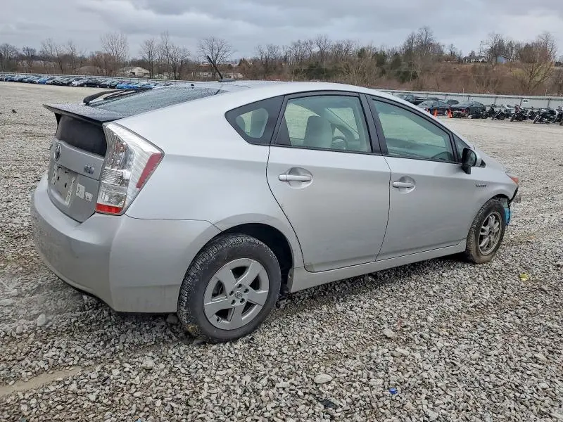 2010 TOYOTA PRIUS   