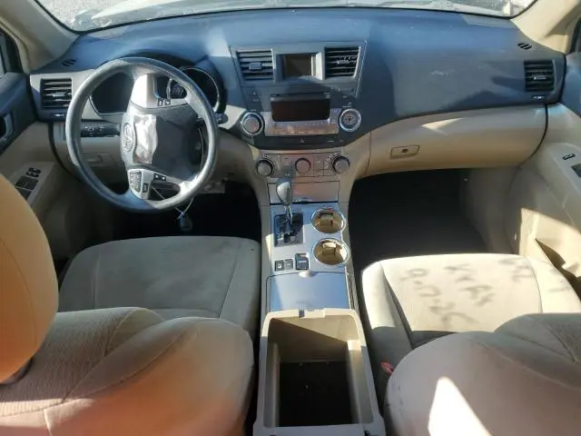 2011 TOYOTA HIGHLANDER BASE  