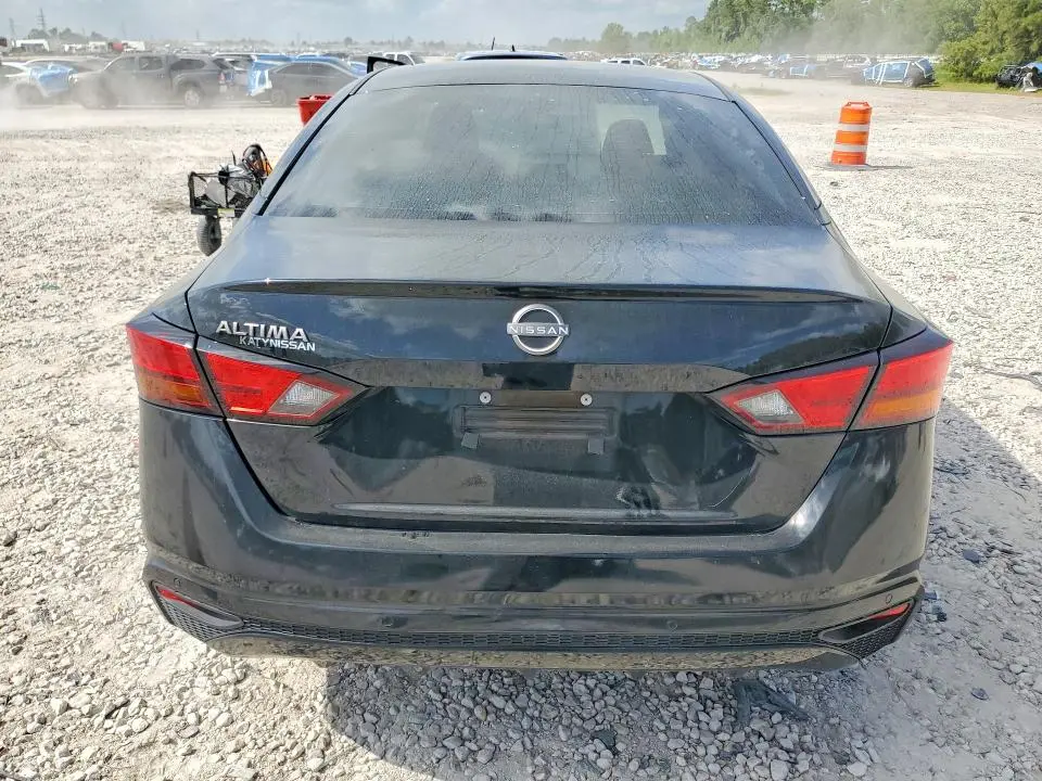 2024 NISSAN ALTIMA S  
